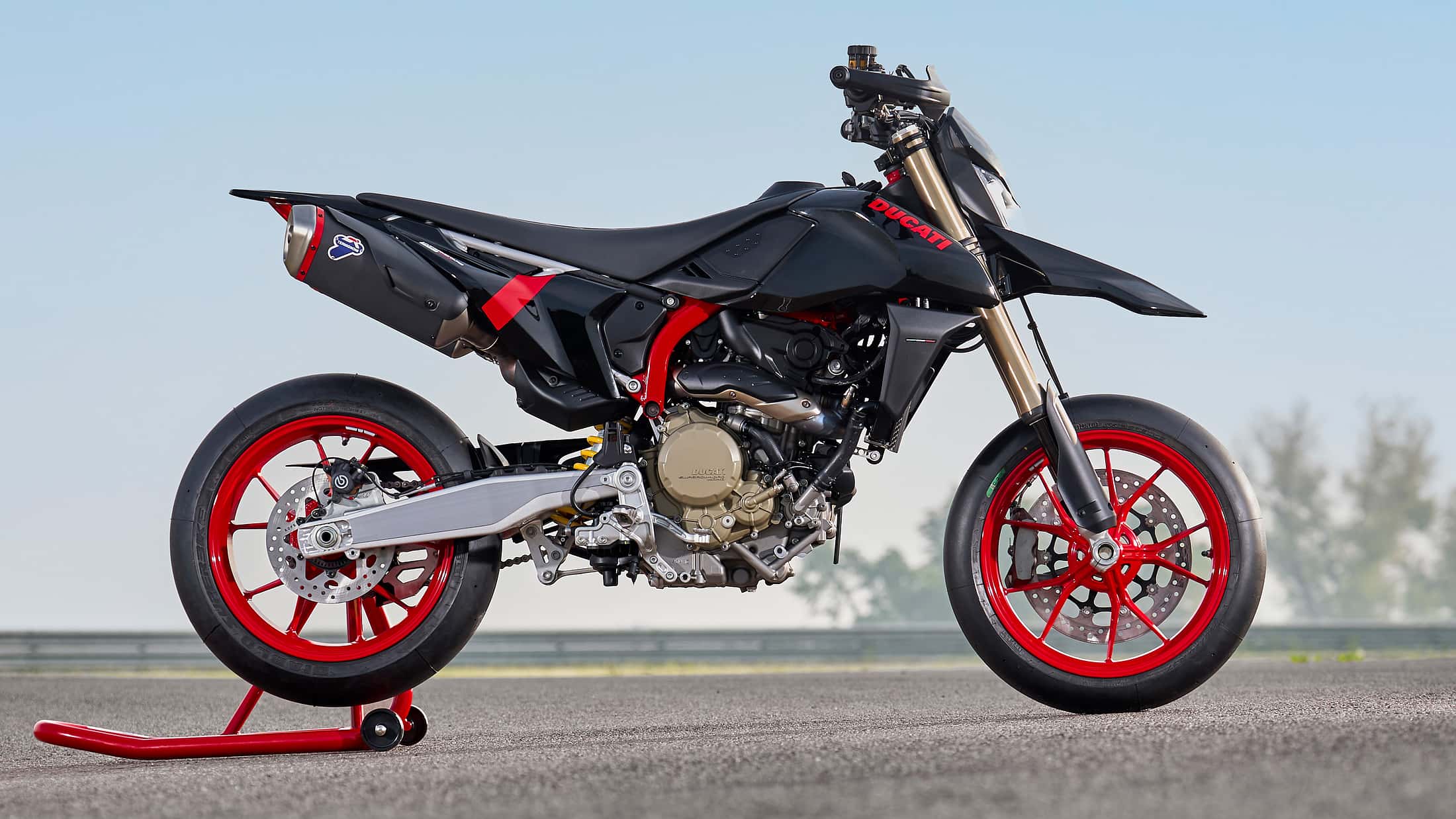 Ducati Hypermotard 698 Mono Nera, noch aggressiver